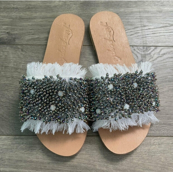 Free people outer banks slides - Picture 1 of 10